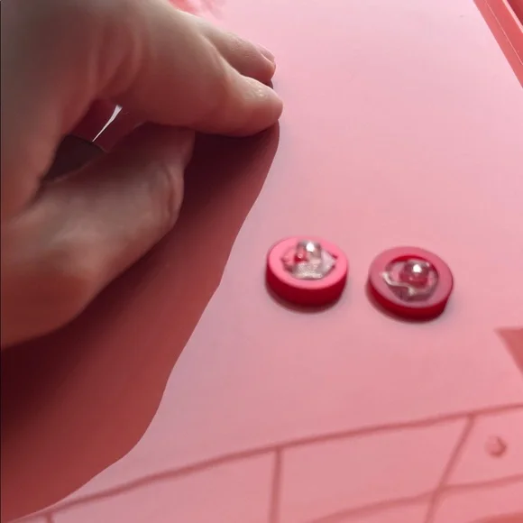 Vintage Buttons - Picture 5 of 5